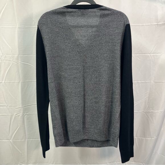 Express Men’s L V-Neck Long Sleeve Color-block Merino Wool‎ Sweater Black Grey - Picture 10 of 13